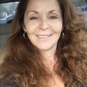 Meet your Posher, Mary jo